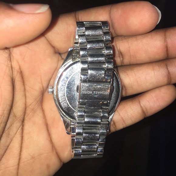 Women’s Michael Kors Stainless Steel watch - Picture 4 of 4